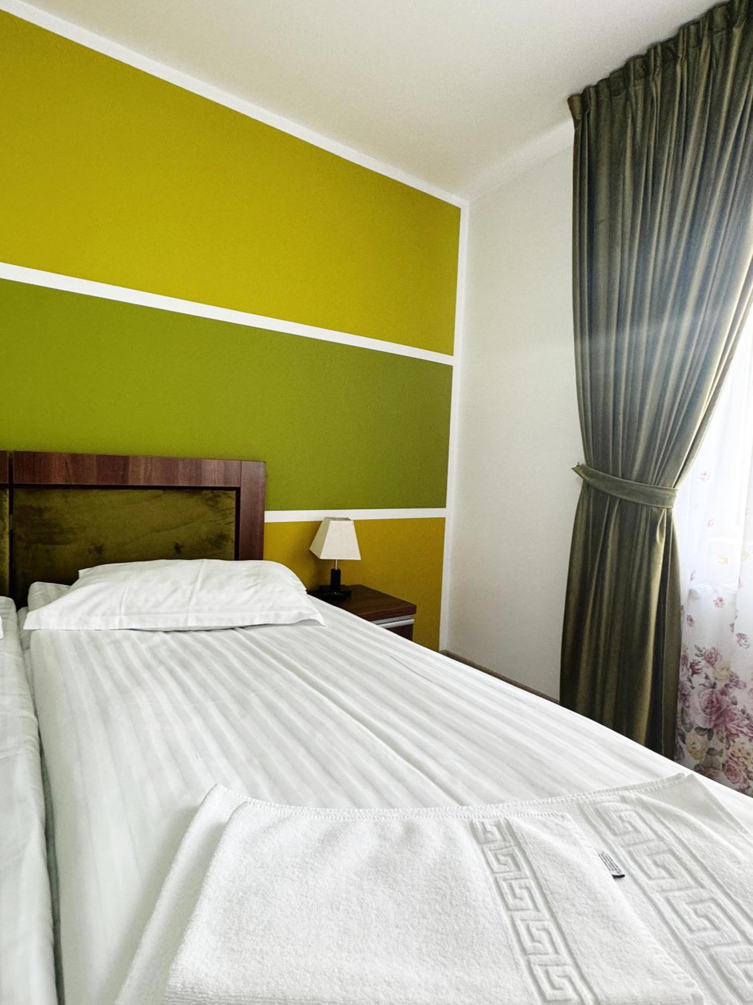 Hotel Carpathian Newstar Hermannstadt Exterior foto